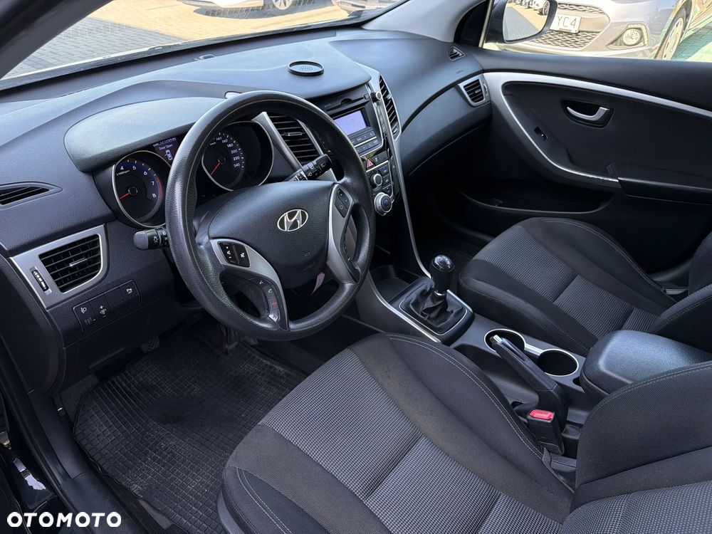 Hyundai i30 1.4 Classic - 11