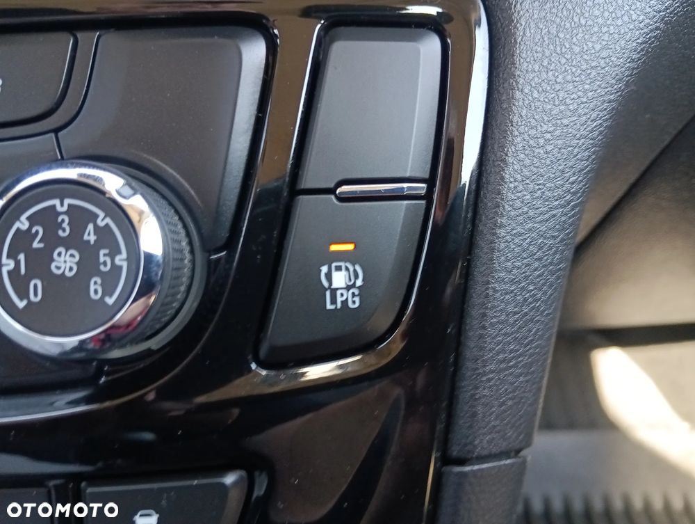 Opel Mokka X - 23