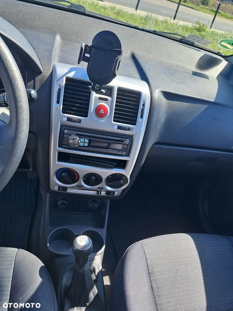 Hyundai Getz - 8