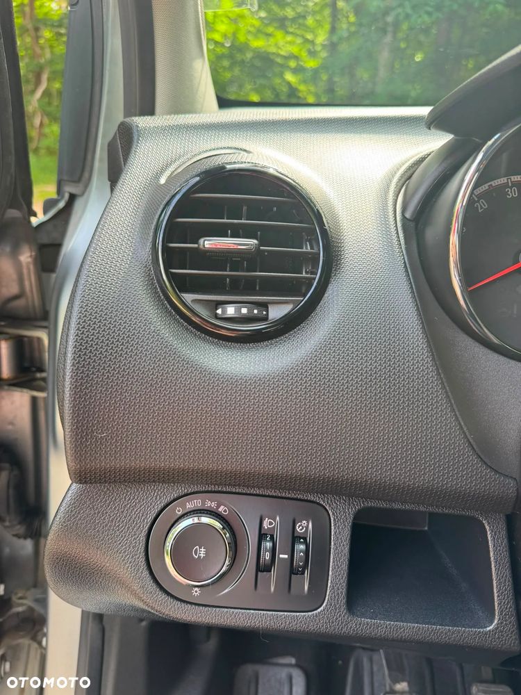 Opel Meriva - 16