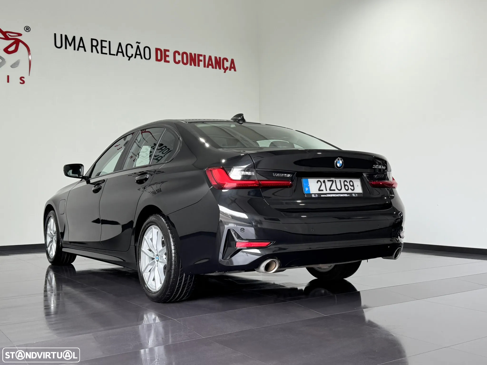 BMW 330 e Corporate Edition Auto - 15