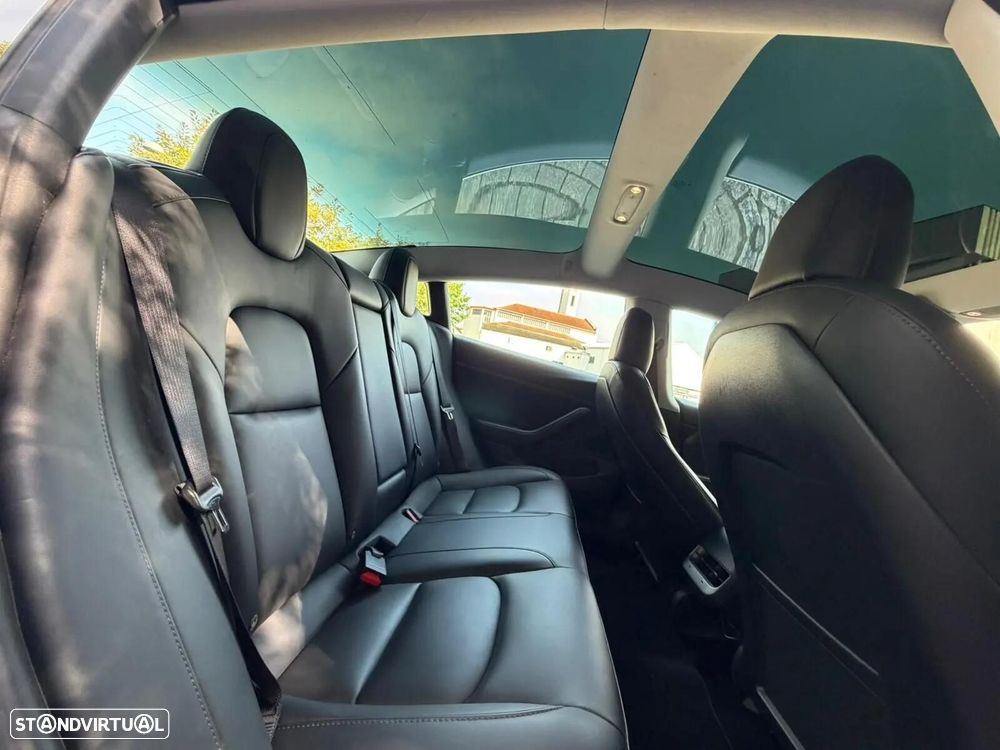 Tesla Model 3 Standard RWD Plus - 33