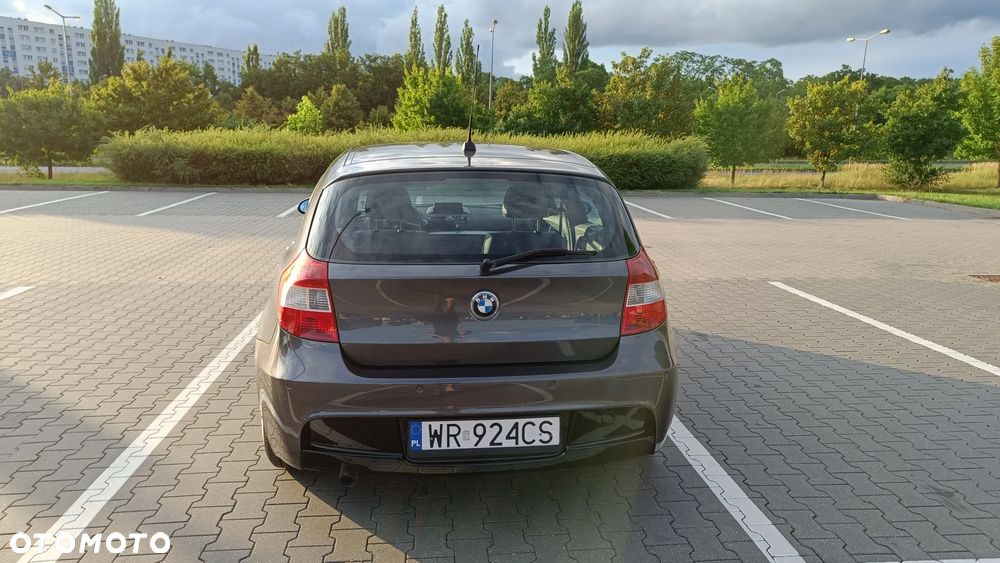 BMW Seria 1 - 16
