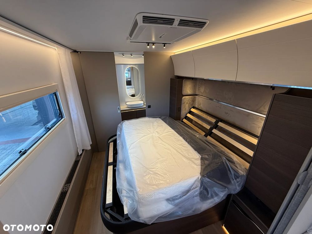 Adria Alpina 663 HT - 26