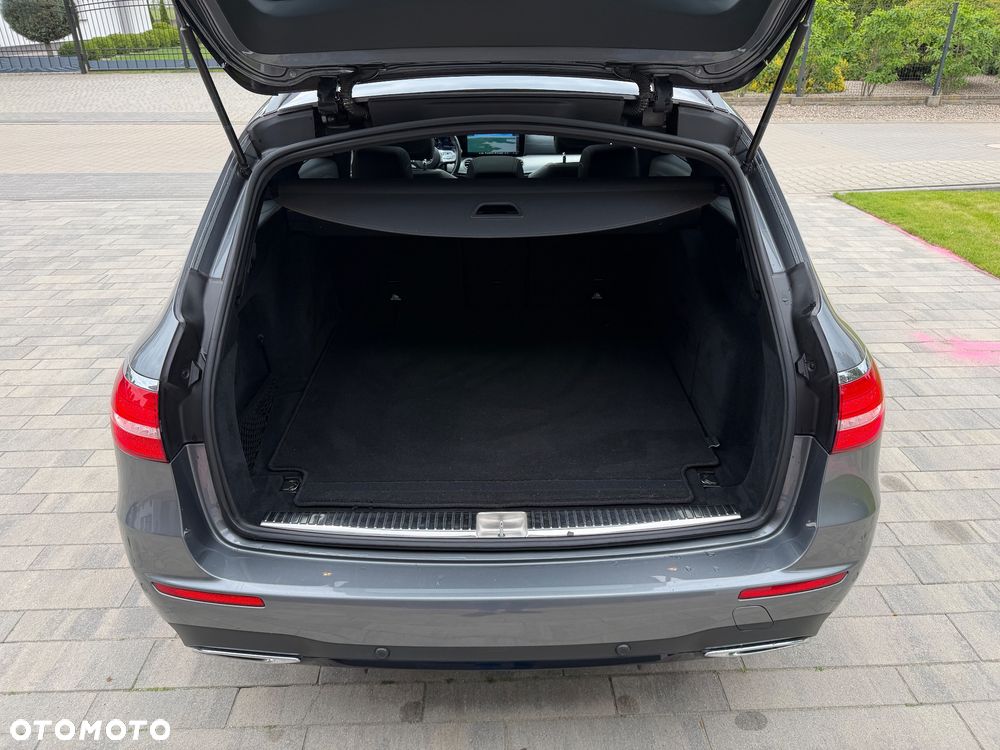 Mercedes-Benz Klasa E 200 d 9G-TRONIC AMG Line - 30