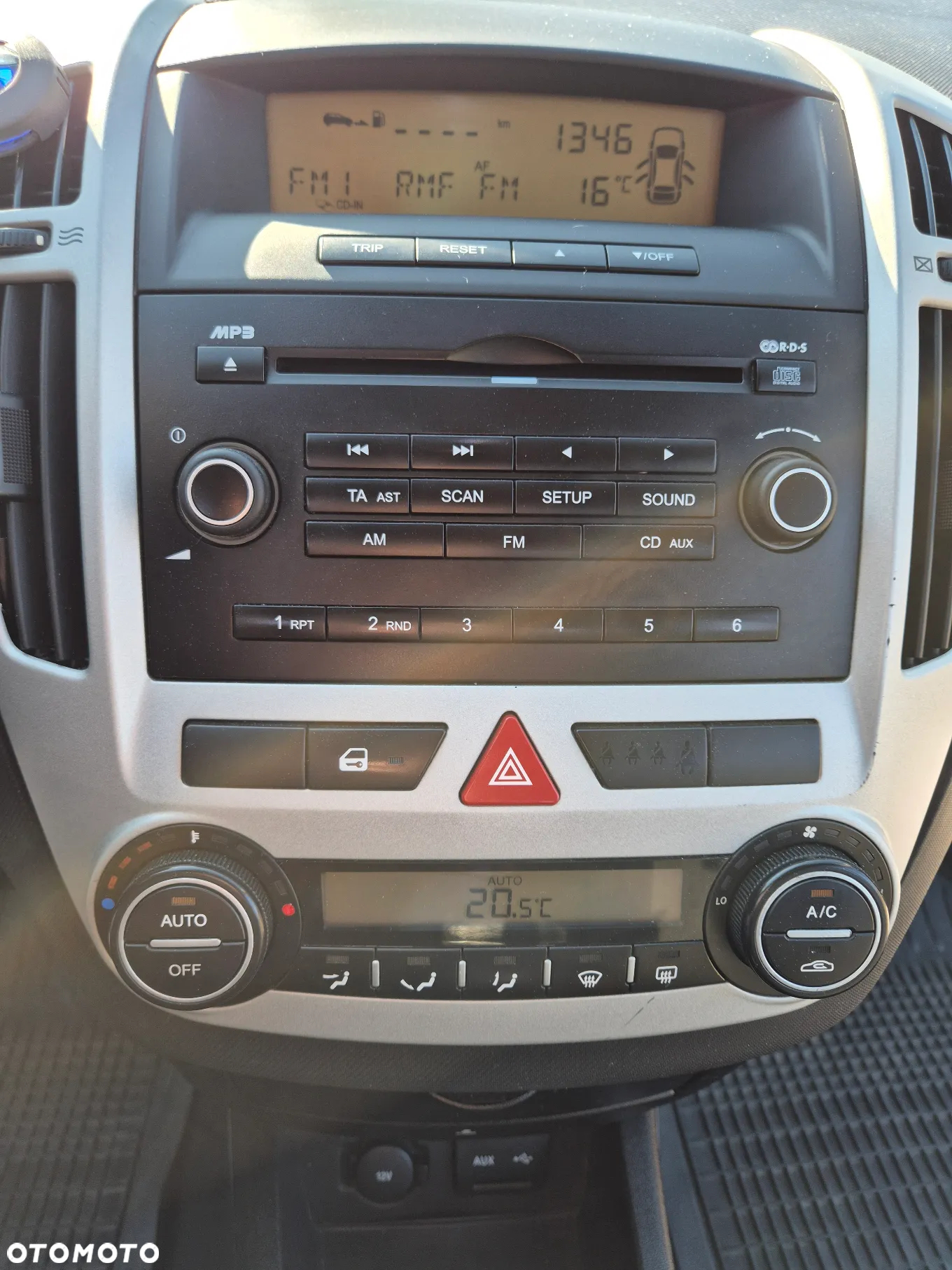 Kia Ceed Cee'd 1.6 Crdi Comfort - 14