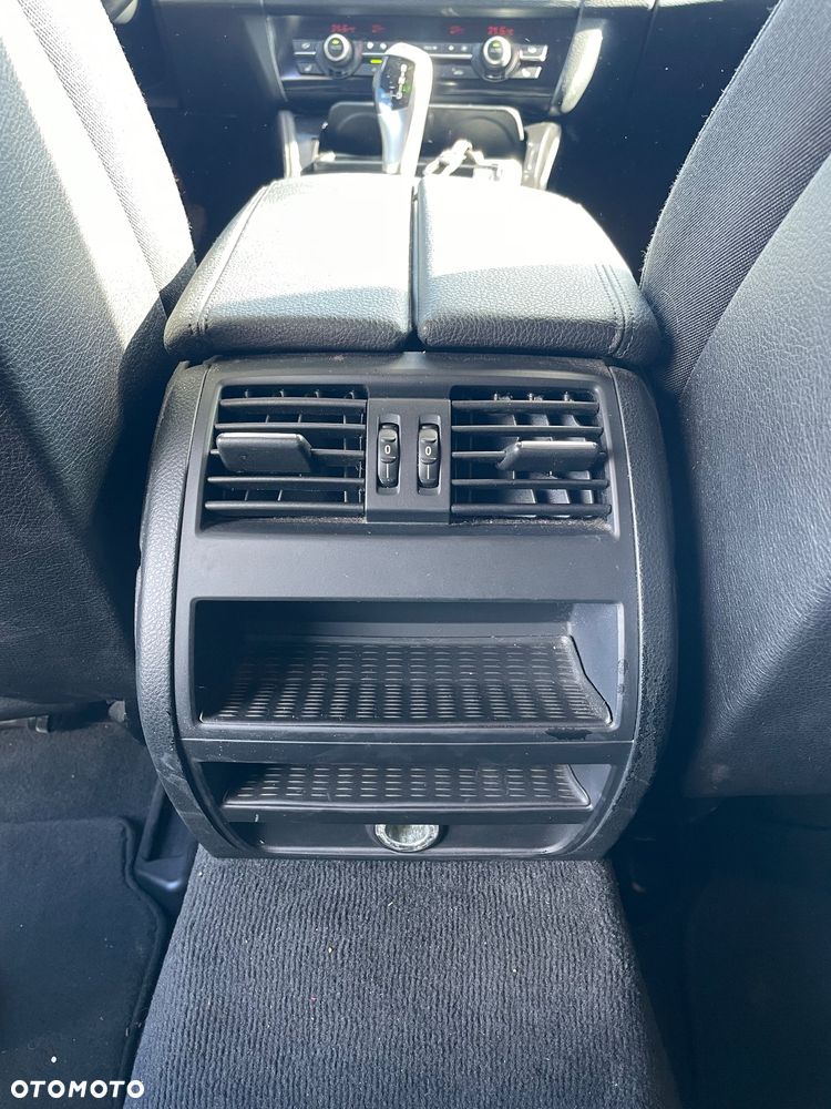 BMW Seria 5 - 24