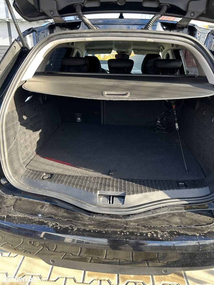 Renault Megane E-TECH 160 BUSINESS EDITION - 12