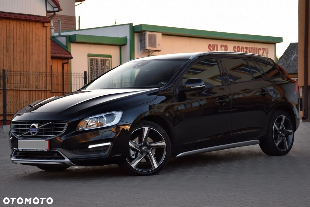 Volvo V60 D4 Geartronic Momentum - 9