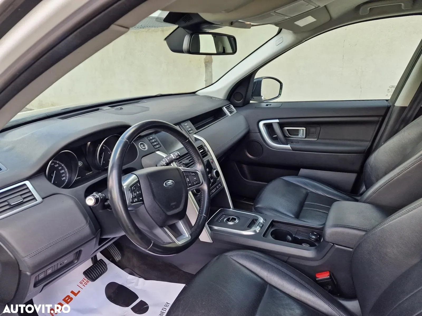 Land Rover Discovery Sport 2.0 l SD4 SE Aut. - 8