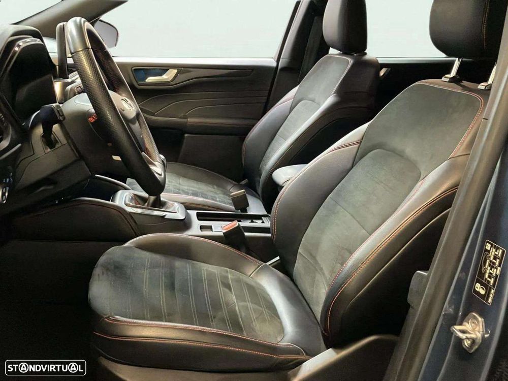 Ford Kuga 1.5 EcoBoost ST-Line X - 15