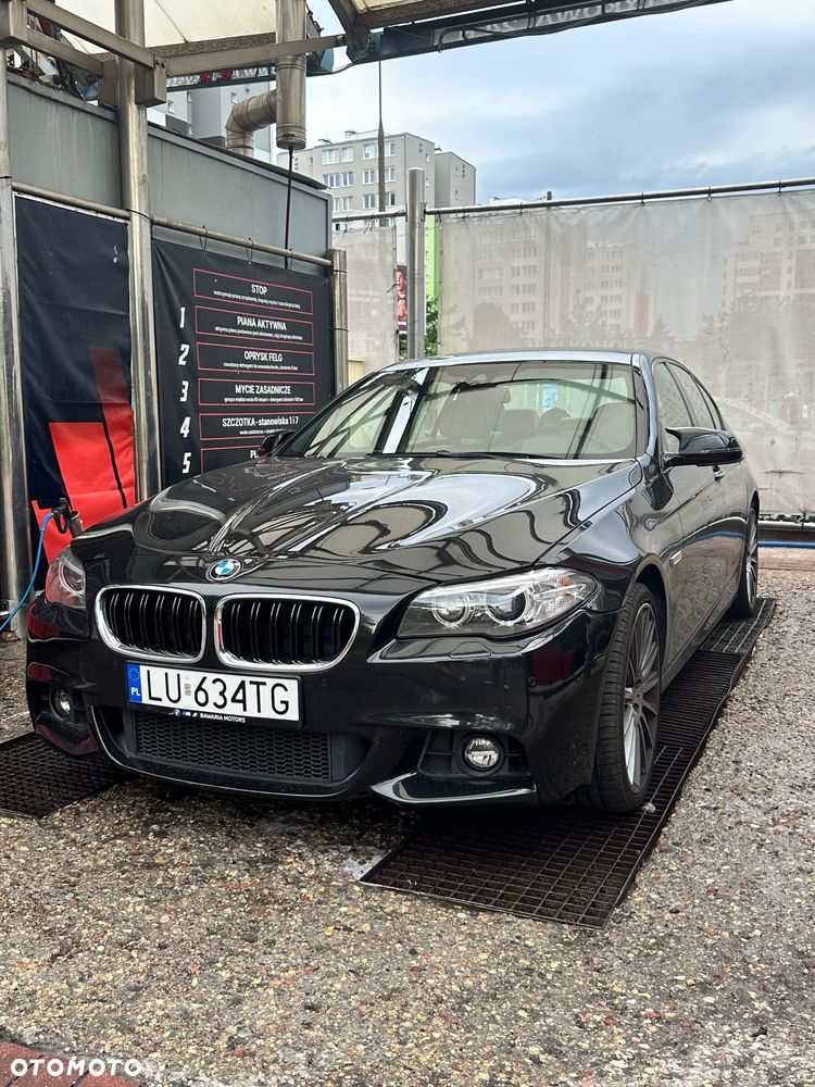 BMW Seria 5 530d xDrive Luxury Line - 2