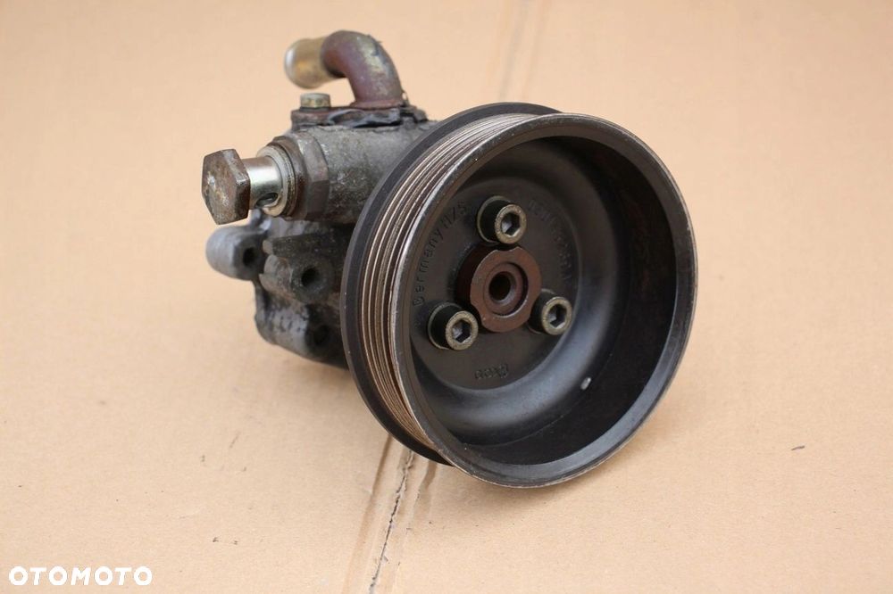 Pompa wspomagania audi vw seat skoda 1J0422154A 1.6 16V 105KM - 2