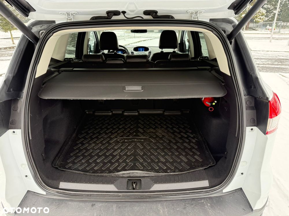 Ford Kuga 2.0 TDCi 4x4 Titanium - 22