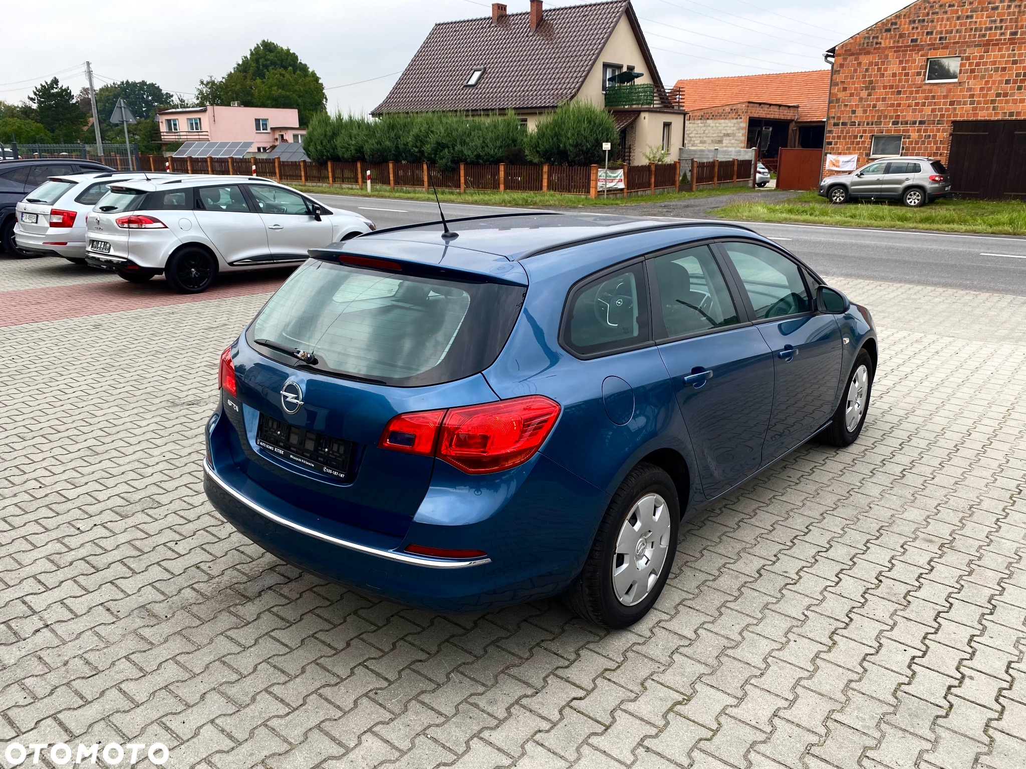 Opel Astra - 36