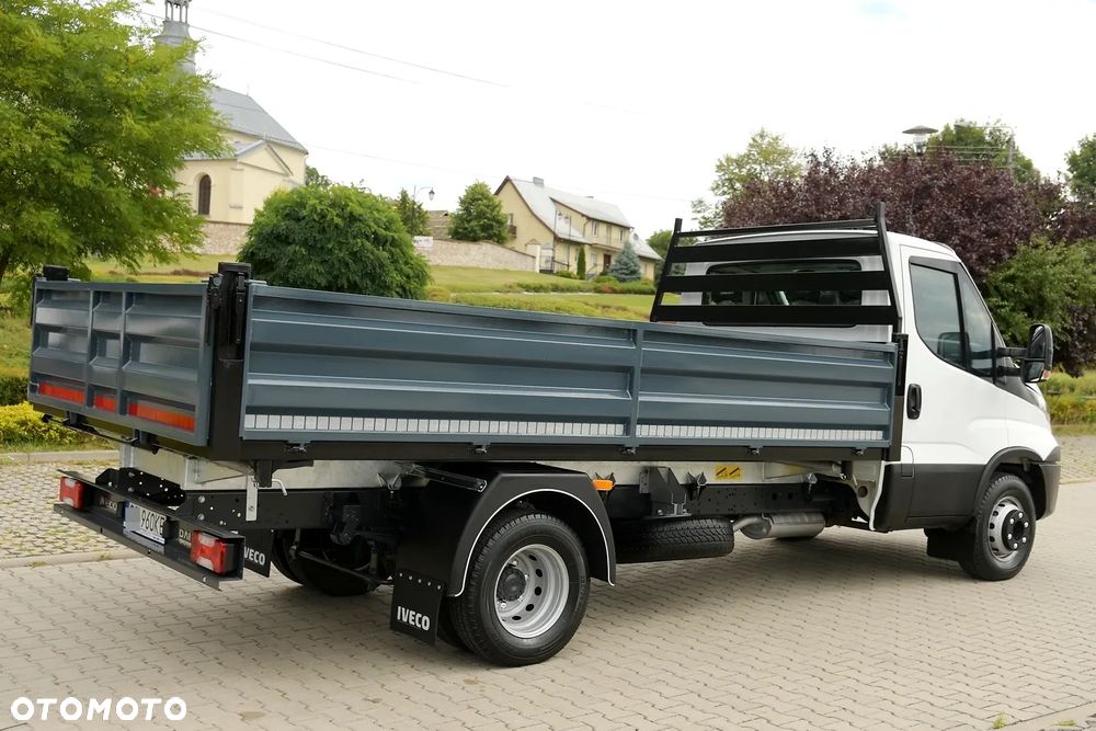 Iveco DAILY/70C17/WYWROTKA 3-STRONNA/Rozstaw osi 4.10cm/KOŁA BLIŹNIACZE/3.0 HPi 170 KM/SALON POLSKA - 26