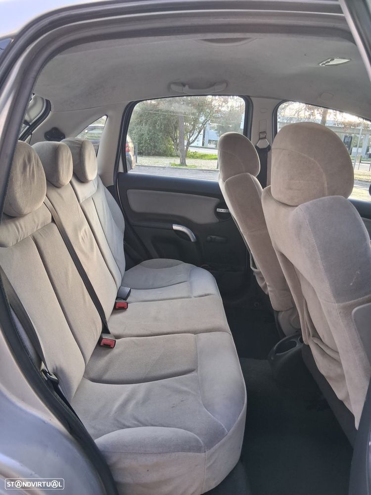 Citroën C3 1.4 HDi Exclusive - 10