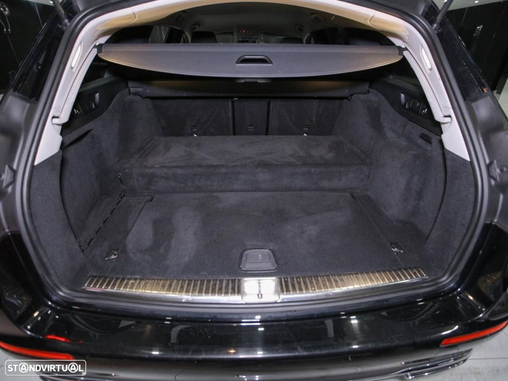 Mercedes-Benz E 300 de Exclusive Line - 25