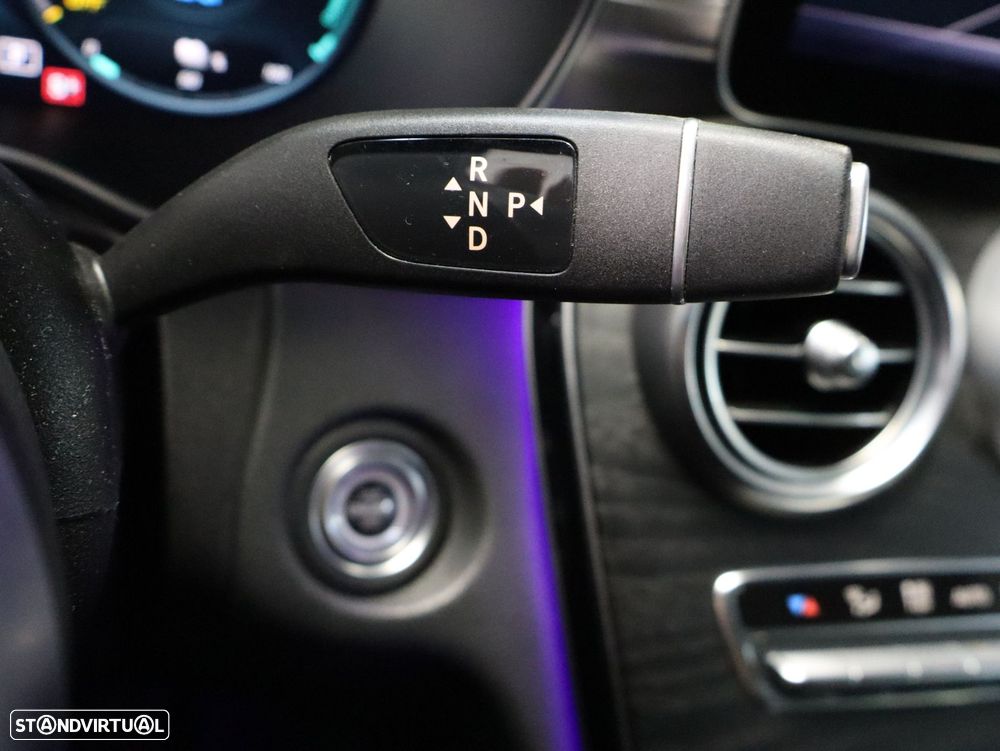 Mercedes-Benz C 300 de AMG Line - 23