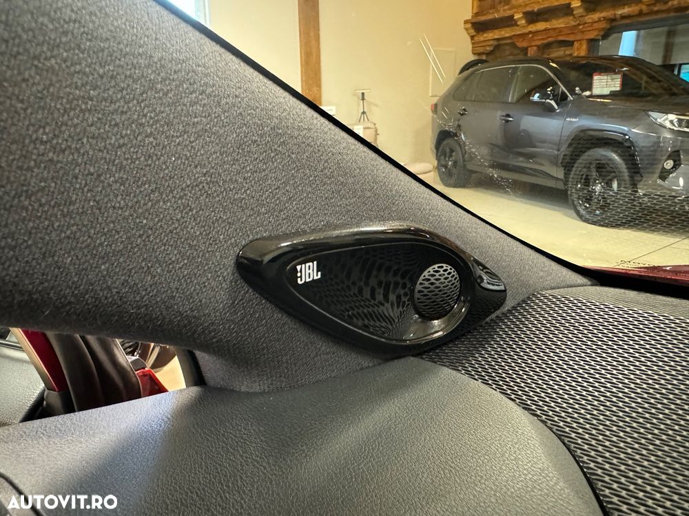 Toyota Corolla 2.0 Hybrid GR Sport - 28