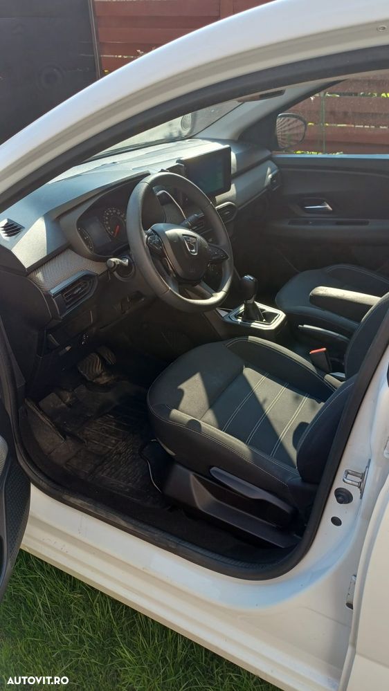 Dacia Logan TCe 90 CVT Comfort - 14