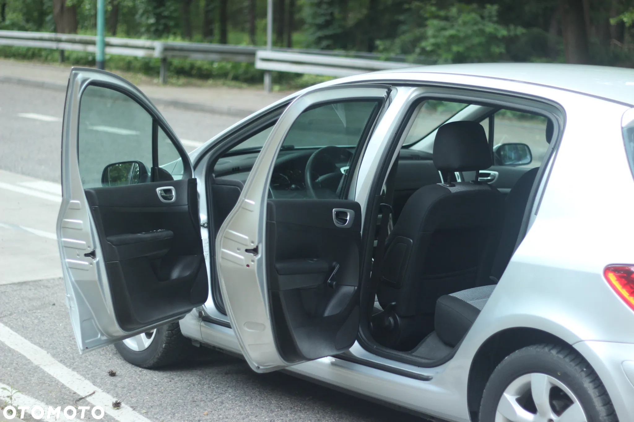 Peugeot 307 HDi 110 Sportline - 15
