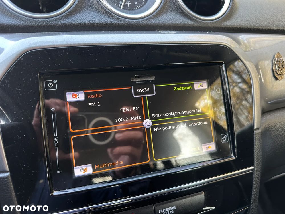 Suzuki Vitara 1.6 Premium 2WD - 10