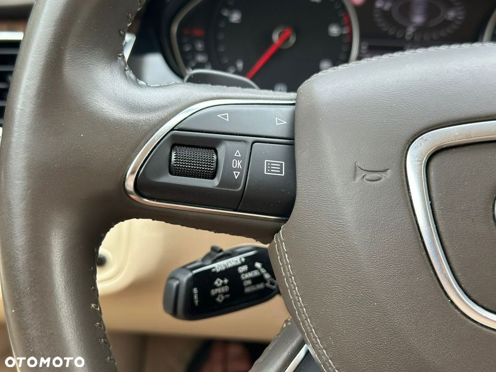 Audi A8 - 19