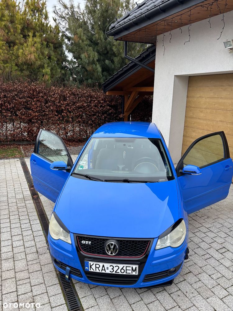 Volkswagen Polo - 11