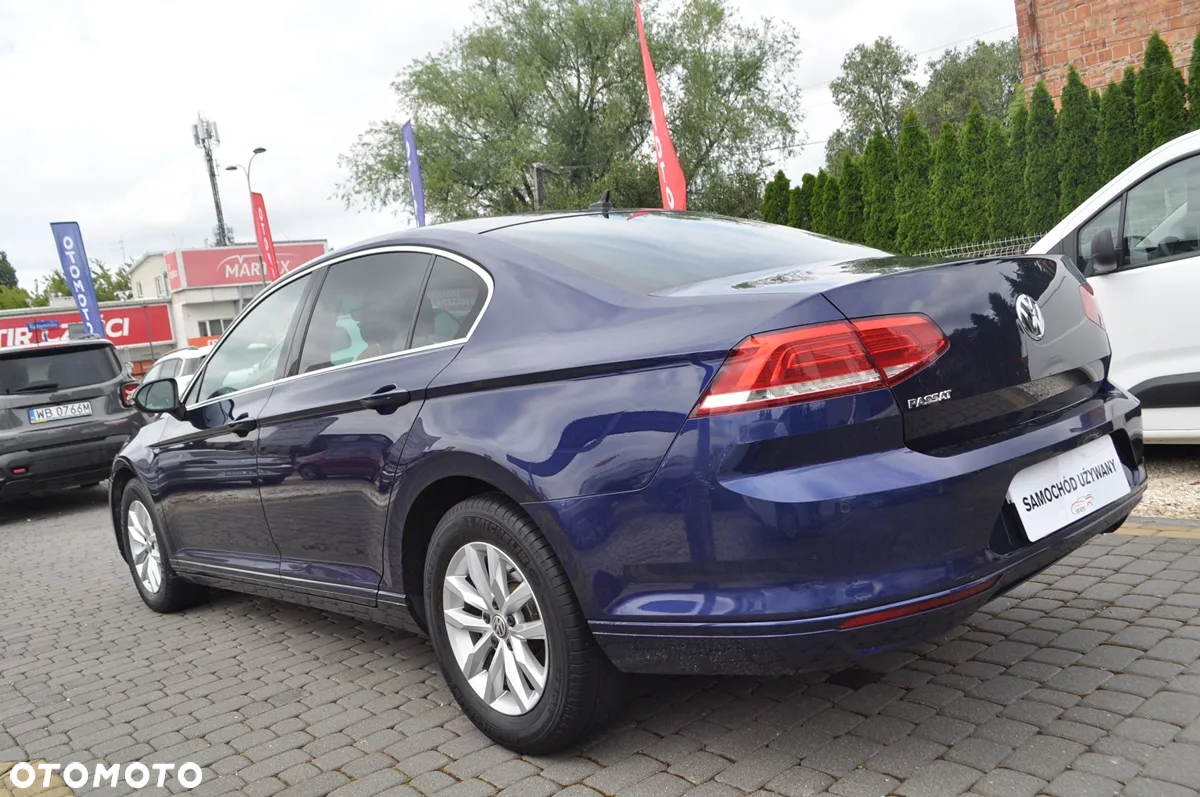 Volkswagen Passat 2.0 TDI BMT Comfortline DSG7 - 10