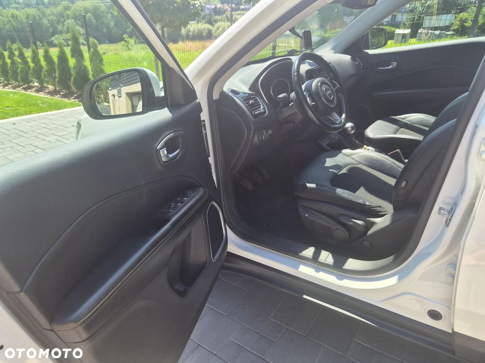 Jeep Compass 1.3 TMair Limited FWD S&S - 6