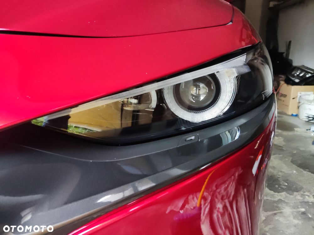 Mazda 3 e-SKYACTIV-G 122 M HYBRID EXCLUSIVE-LINE - 34