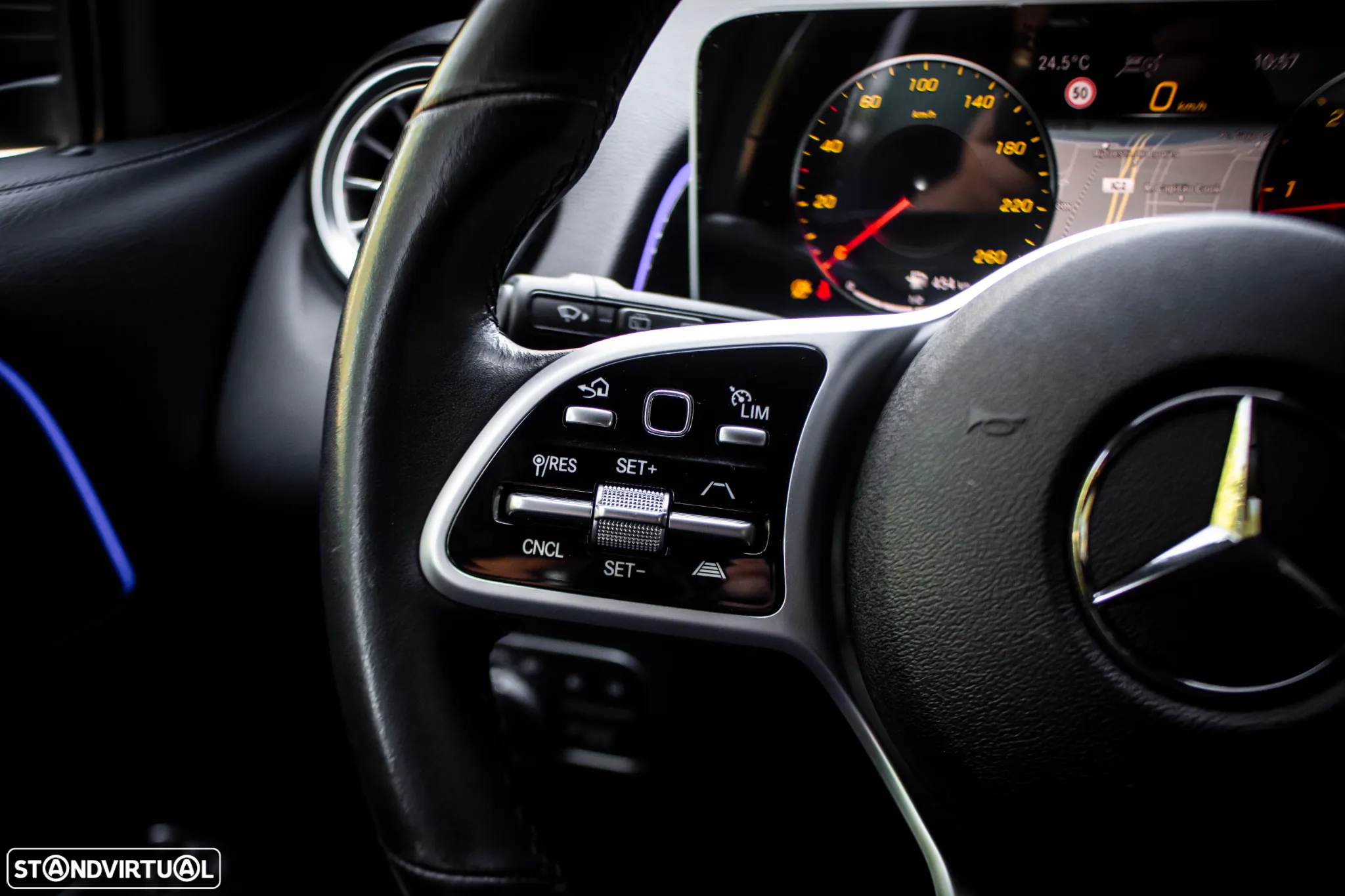 Mercedes-Benz GLB 200 d 4Matic - 15