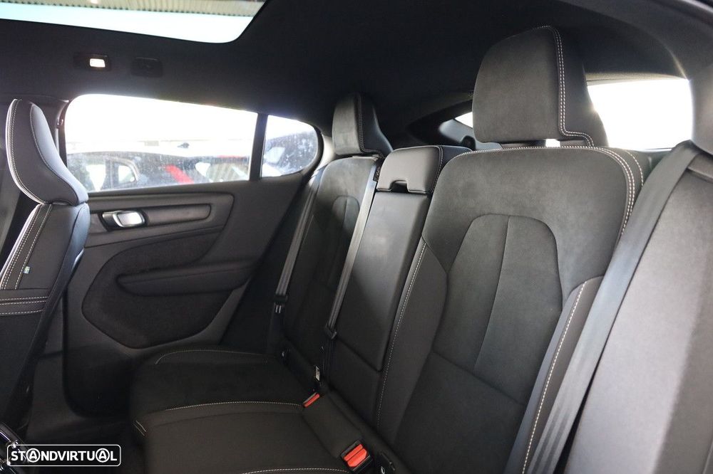 Volvo C40 Recharge Extended Range Plus - 13