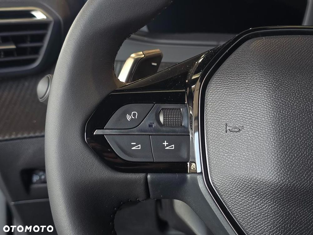 Peugeot 2008 PureTech 130 Allure S&S EAT8 - 15
