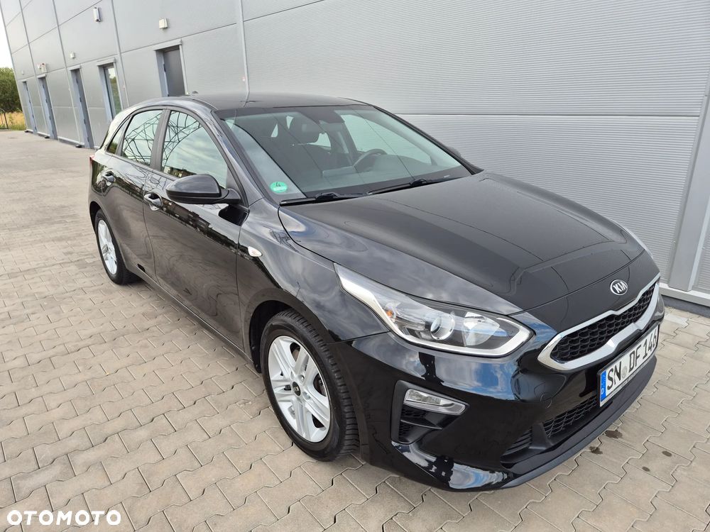 Kia Ceed 1.4 CVVT Dream-Team Edition - 1