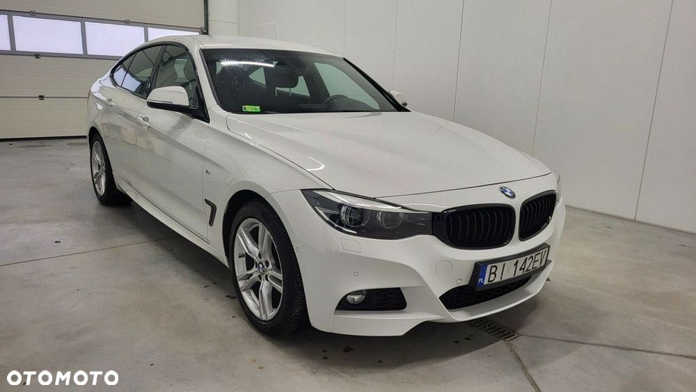 BMW Seria 3 2020 photo 3