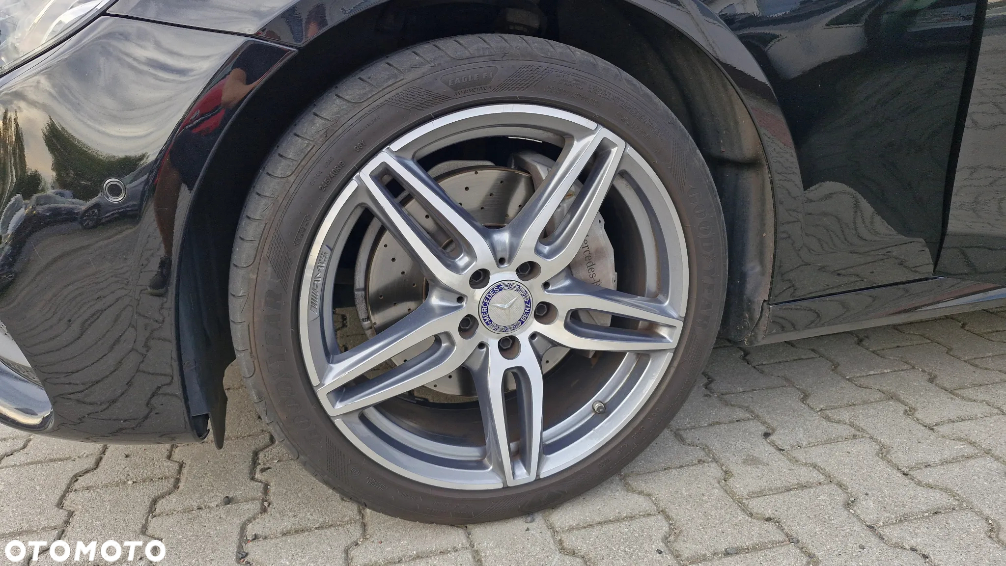 Mercedes-Benz Klasa E 220 d T 9G-TRONIC AMG Line - 14