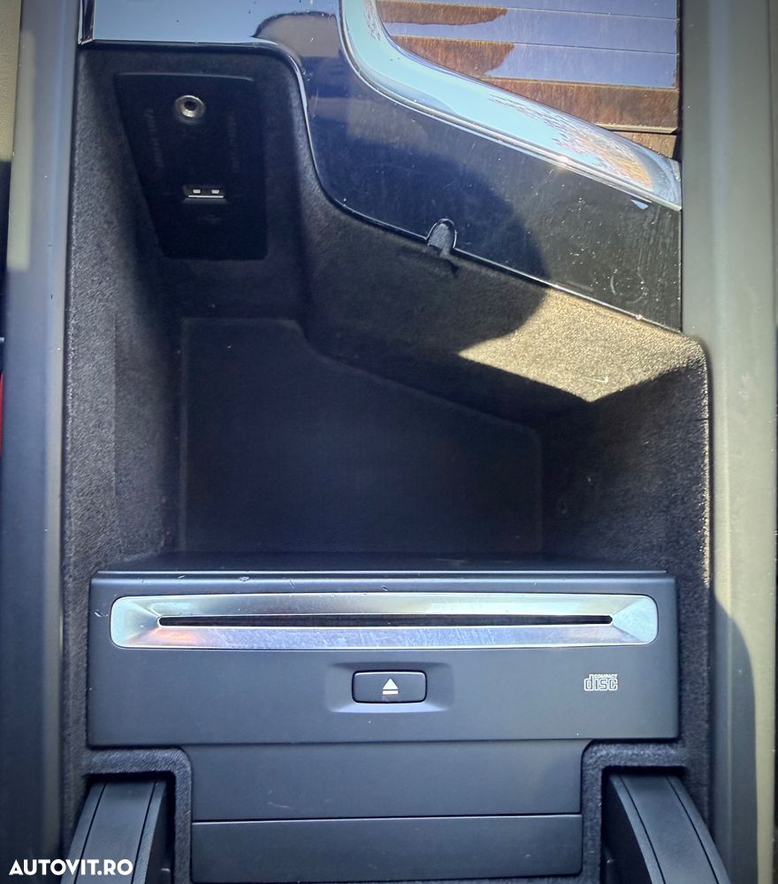 Volvo XC 90 D5 AWD Geartronic Inscription - 13