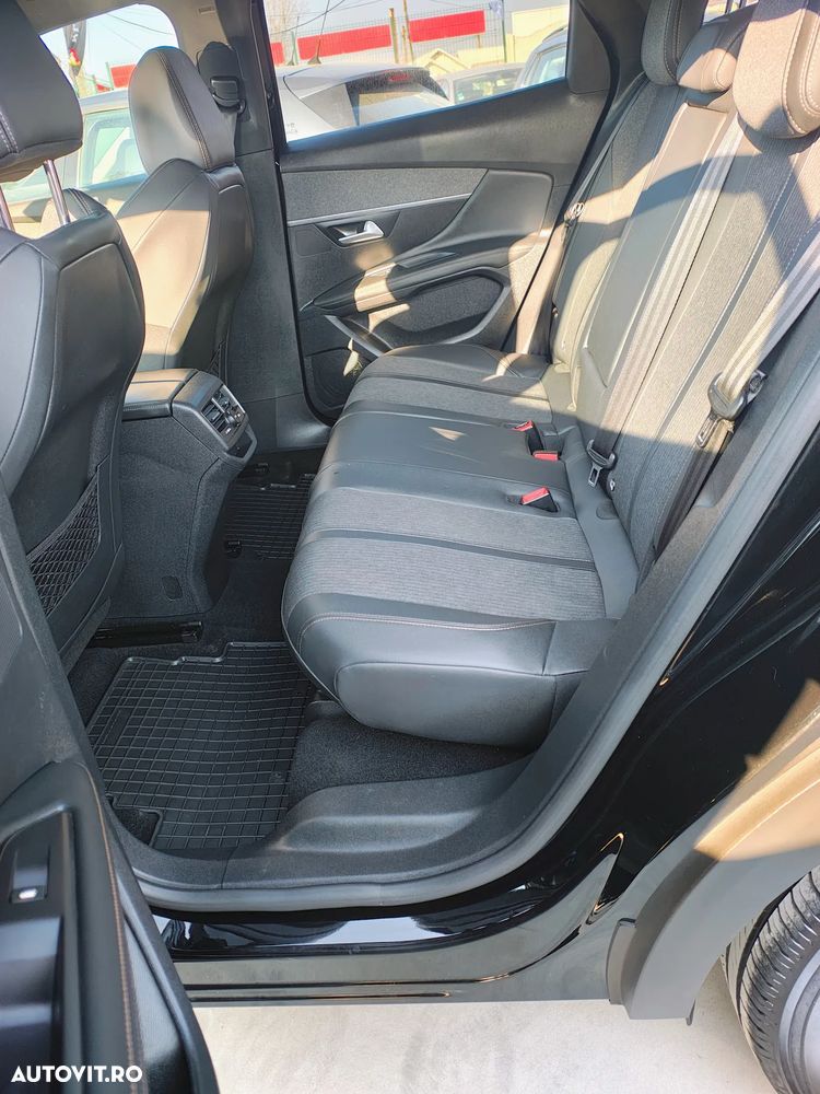 Peugeot 3008 1.2 PureTech Turbo S&S GT-Line - 12