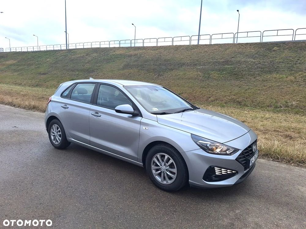 Hyundai i30 1.5 DPI Classic + - 4