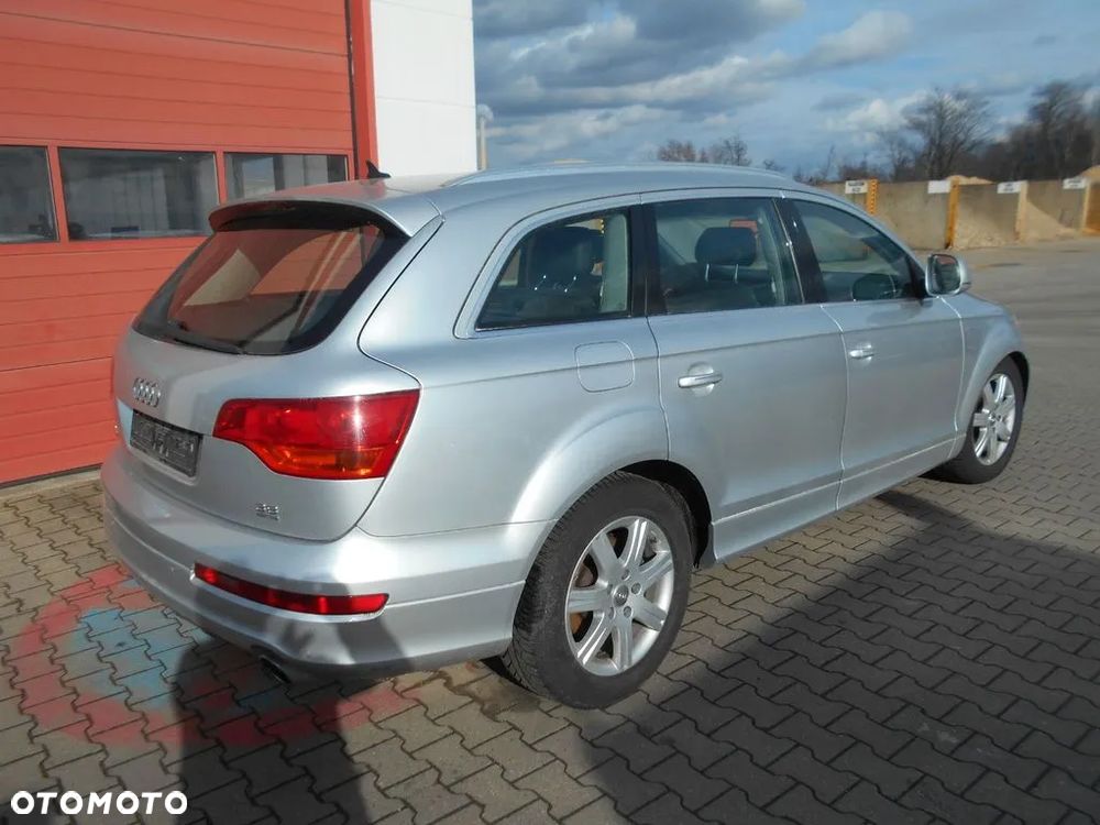 Audi Q7 3.6 FSI Quattro Tiptronic - 5