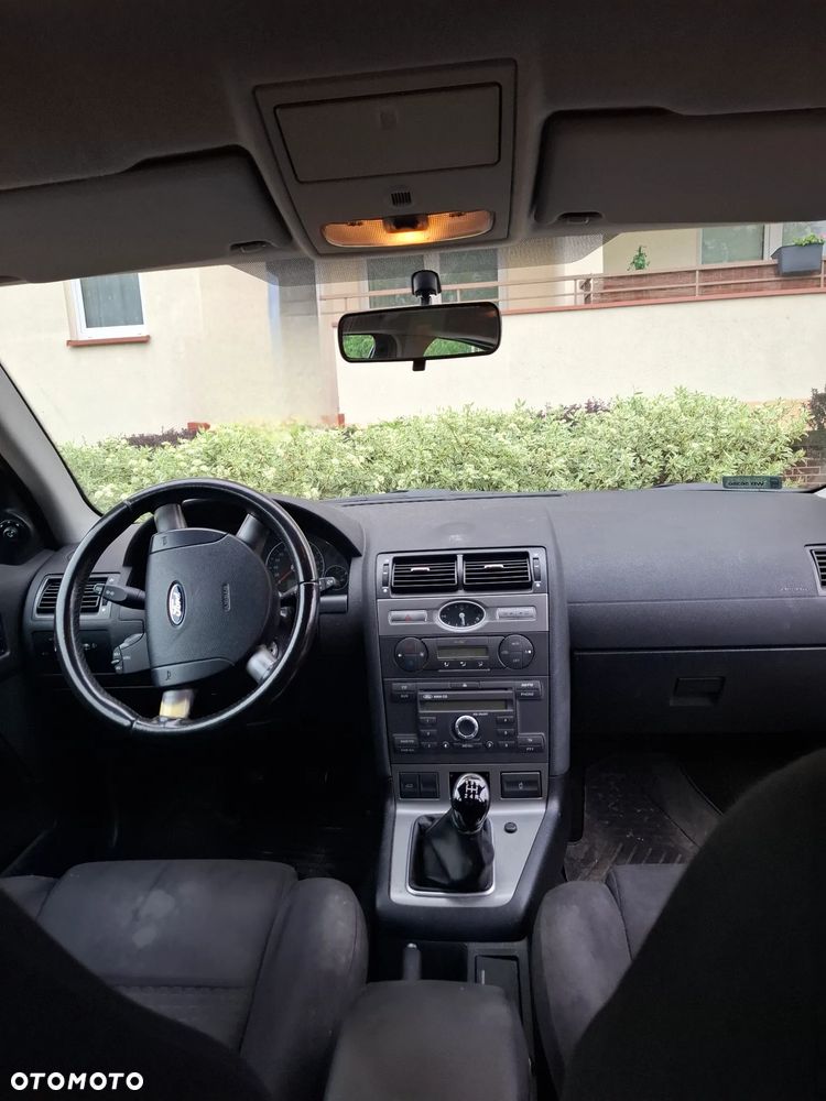 Ford Mondeo 1.8 Trend X - 7