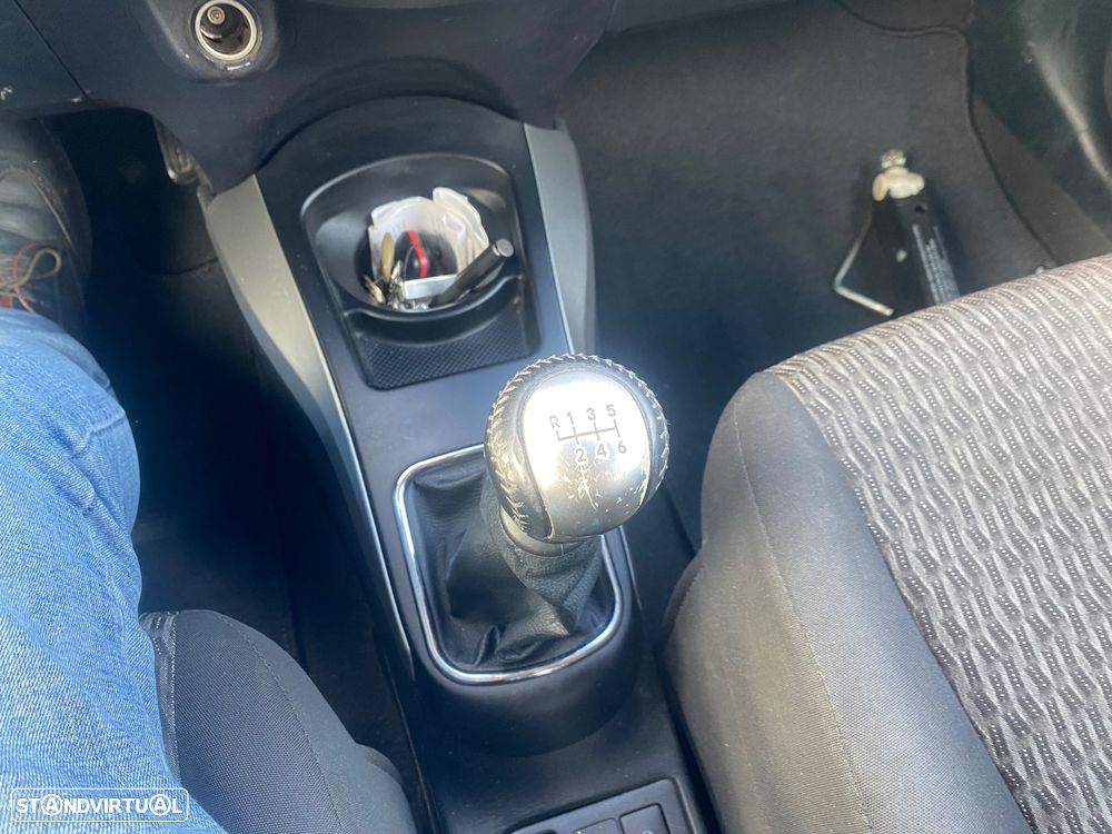 BMW 116 d EfficientDynamics - 15