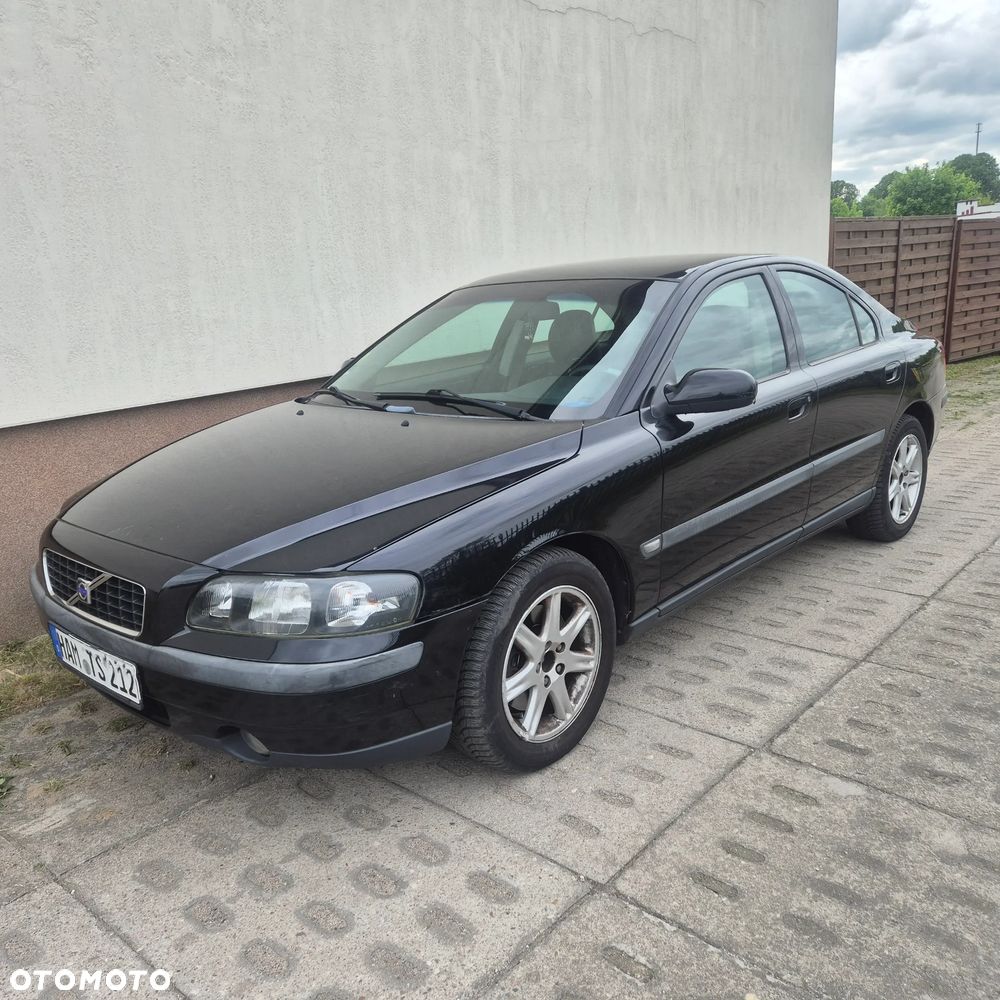 Volvo S60 2.4 Kinetic - 1