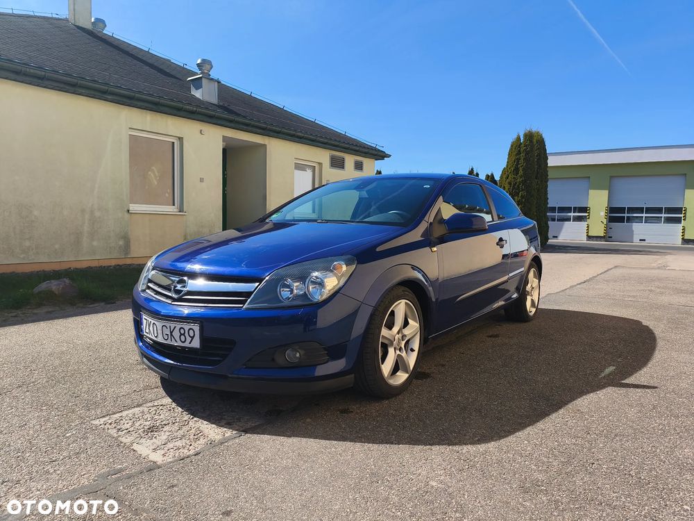 Opel Astra 1.8 Cosmo - 11