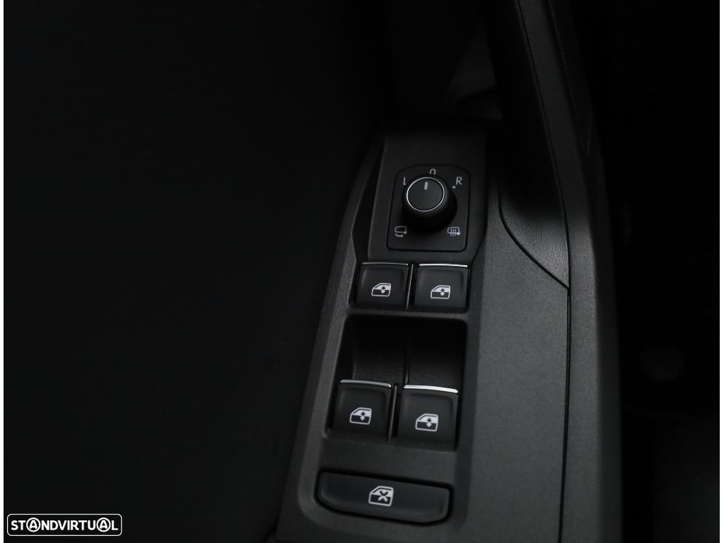 SEAT Leon ST 2.0 TDI FR DSG - 35
