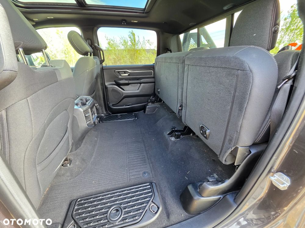 RAM 1500 5.7 Crew Cab Shortbed Bighorn Sport - 28