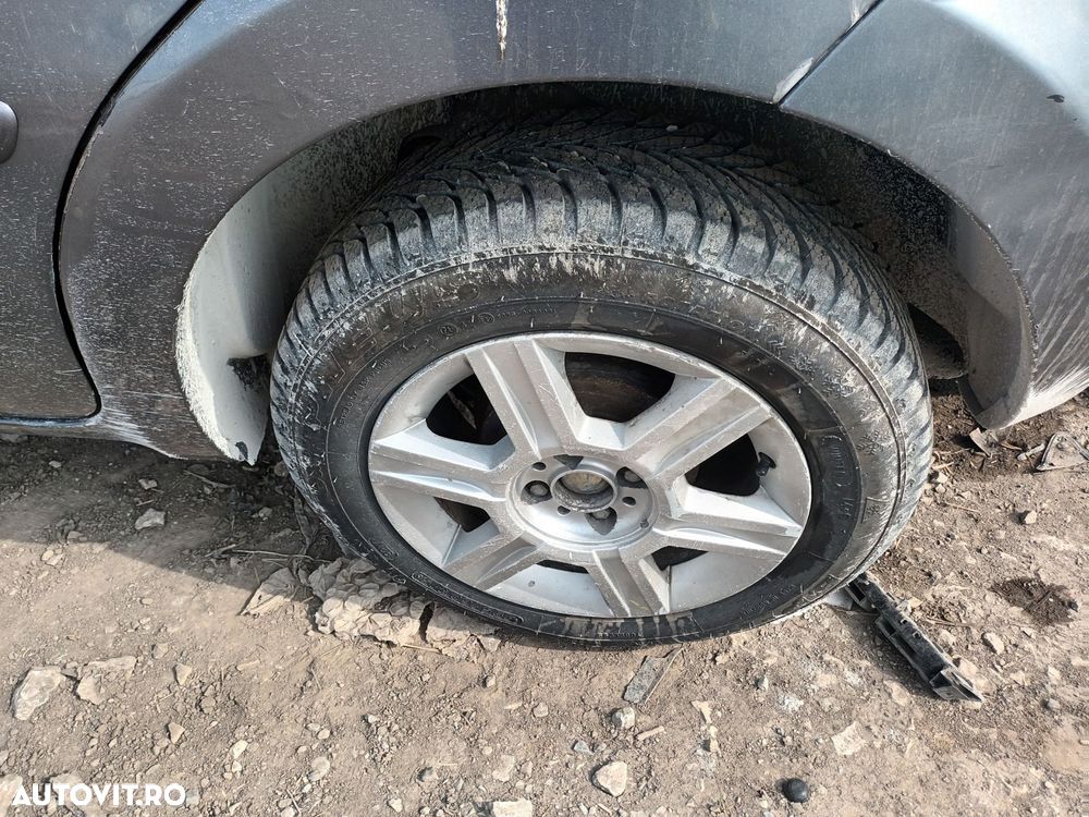 Dezmembrari  Fiat IDEA (350)  2003  > 0000 1.3 JTD Motorina - 6