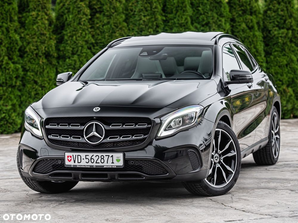 Mercedes-Benz GLA 200 7G-DCT Edition 1 - 5
